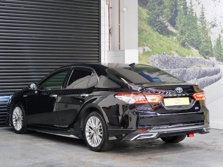 2020 Toyota Camry 2.5 VVT-h Excel CVT Euro 6 (s/s) 4dr Saloon Petrol/Electric Hybrid Automatic