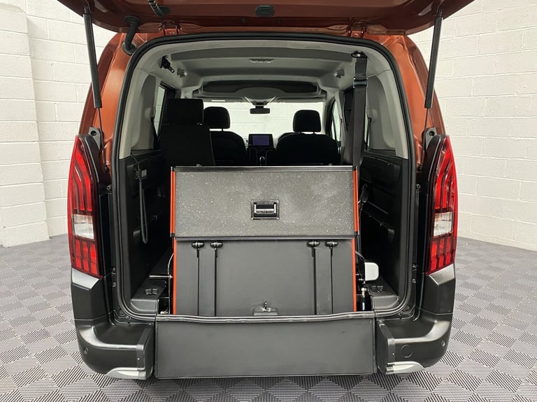 2020 20 Peugeot Rifter Allure 1.5 HDi 3 x SEAT WHEELCHAIR ACCESSIBLE VEHICLE WAV