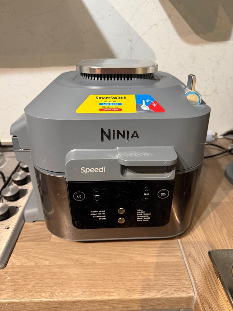 image for Ninja Speedi 10-in-1 Rapid Cooker, Air Fryer and Multi Cooker, 5.7L