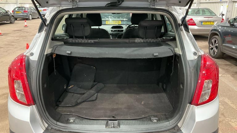 2015 Vauxhall Mokka 1.6i Exclusiv 2WD Euro 6 (s/s) 5dr HATCHBACK Petrol Manual