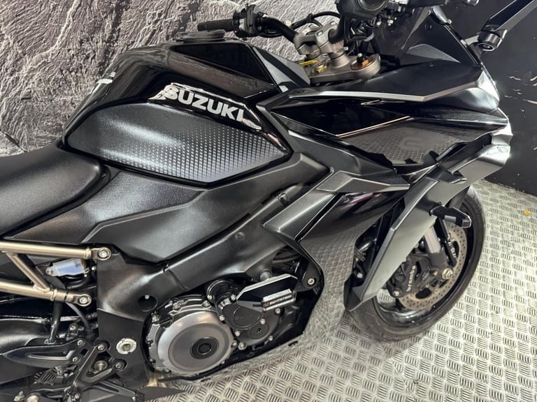 SUZUKI GSX-S1000GT+ GSXS 1000 GT+ TOUR M3 2024