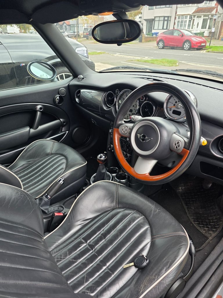 image for Mini, CONVERTIBLE, Convertible, 2008, Manual, 1598 (cc), 2 doors