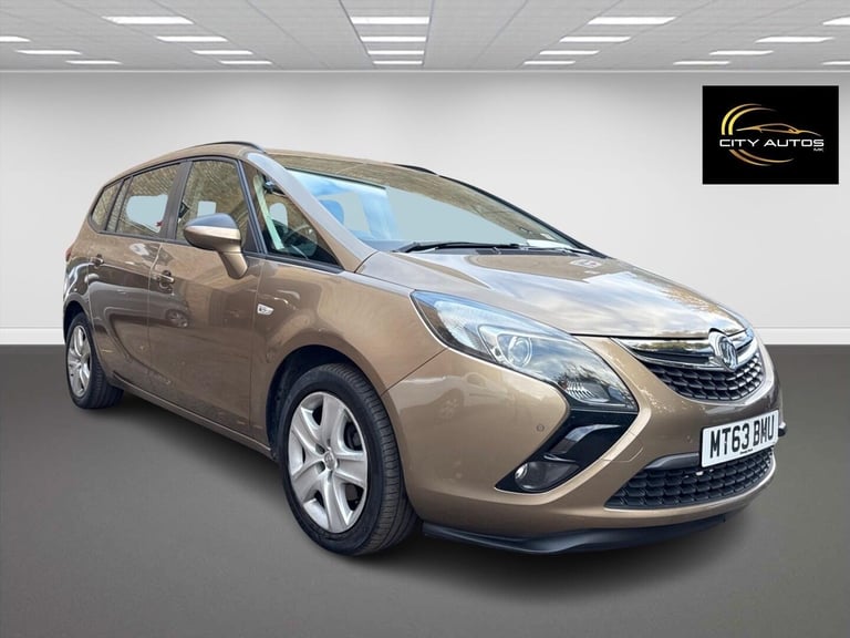 image for 2013 Vauxhall Zafira Tourer 2.0 CDTi Exclusiv Euro 5 5dr MPV Diesel Manual