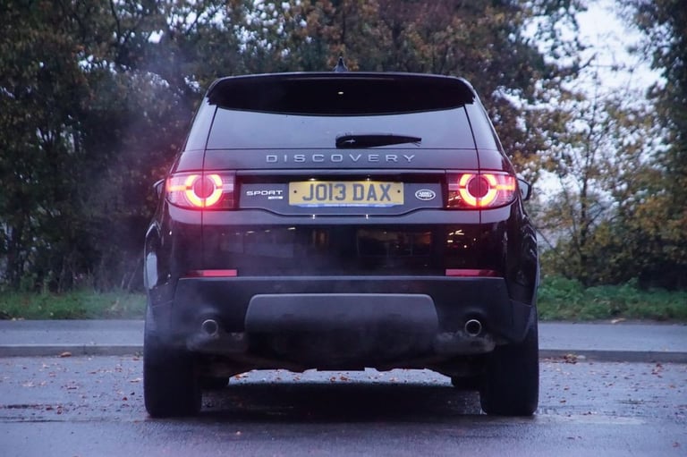 2019 Land Rover Discovery Sport 2.0 TD4 Landmark SUV 5dr Diesel Auto 4WD Euro 6 (s/s) (180 ps) ES...
