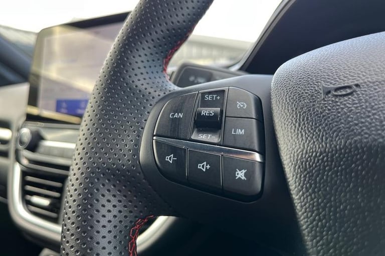 2023 Ford Puma 1.0 EcoBoost Hybrid mHEV ST-Line 5dr ** Sync 3 - Bluetooth / USB Connection Hatchb...