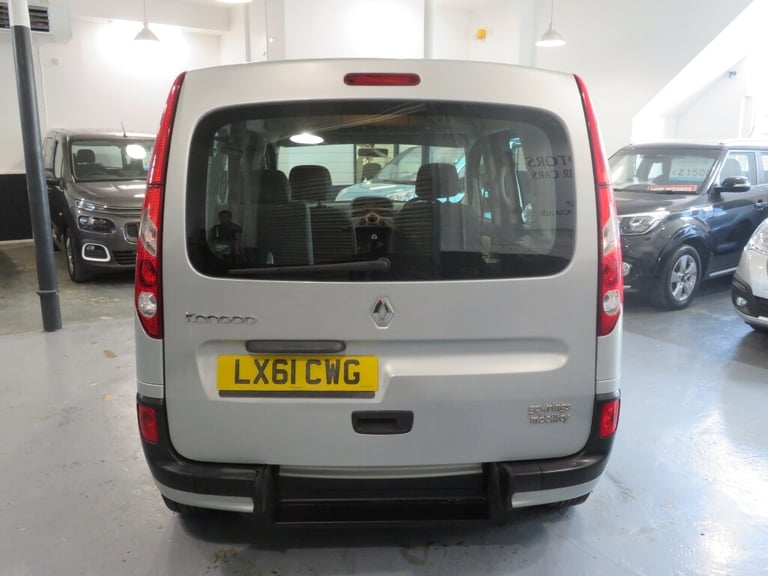 2011 Renault Kangoo WHEELCHAIR CAR DISABLED ACCESS VEHICLE MOBILITY MPV Diesel Manual