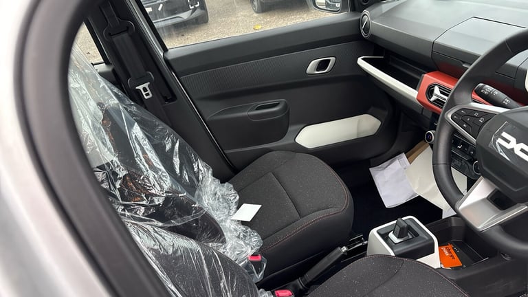 2025 Dacia Spring 27kWh Expression 65 48kW 5dr Auto Electric Hatchback Hatchback Electric Automatic