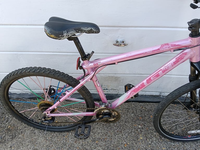 GT avalanche mountain bike, triangle rear frame,many new parts fitted 👍
