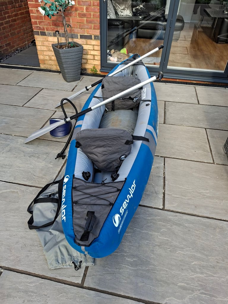 Inflatable 2 man canoe 