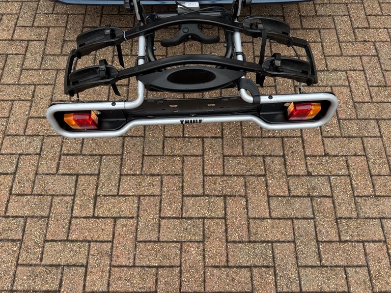 Thule EuroRide 941 2 Towbar Bike Carrier tilting rack tow bar cycle car Rear