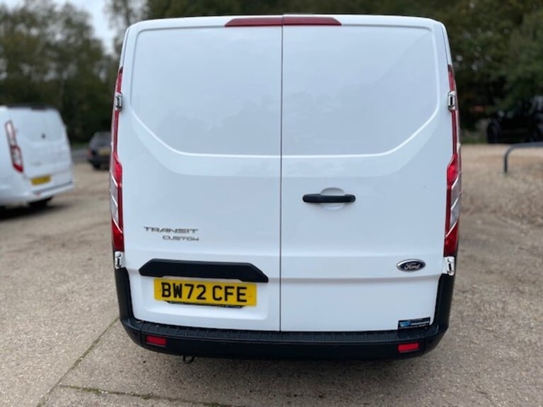 2023 Ford Transit Custom 300 EcoBlue Leader Panel Van Diesel Manual