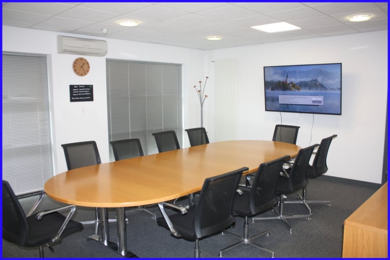 Christchurch - BH23 6NX, Open Plan serviced office to rent at Bournemouth Airport