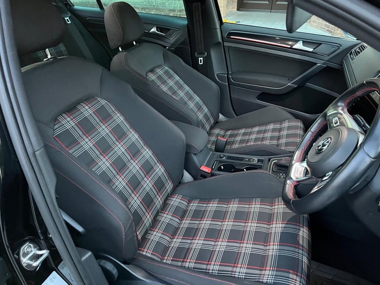 2025 Volkswagen Golf GTI  PETROL Manual