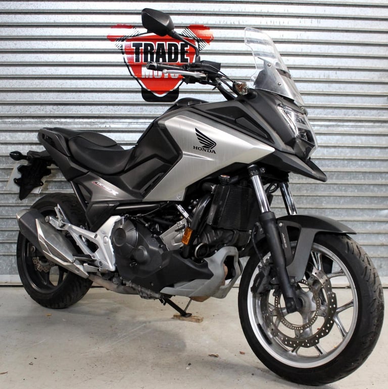 image for 2018 18 HONDA NC750X NC 750 XA-J ABS TRADE SALE 26K SILVER HPI CLEAR NEW MOT