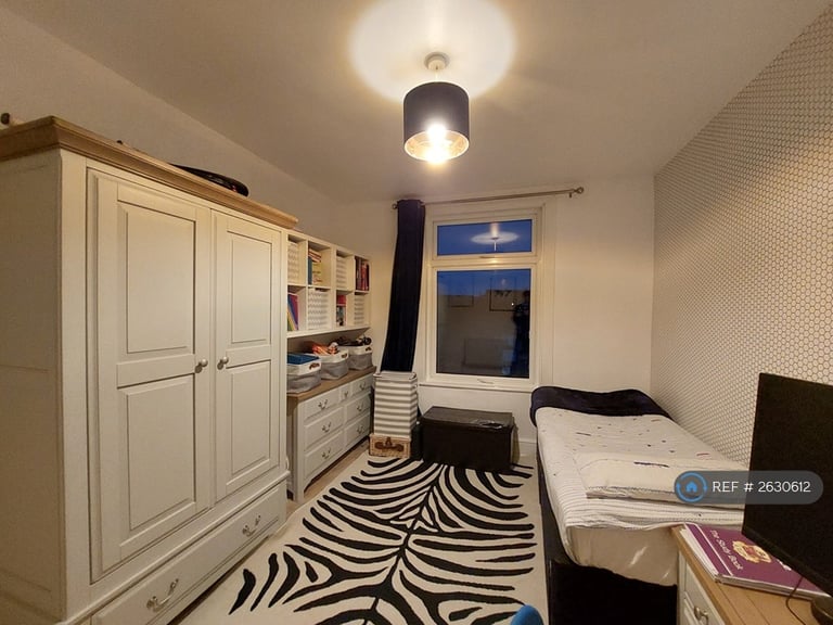 3 bedroom house in Milton Road, Belvedere, DA17 (3 bed) (#2630612)