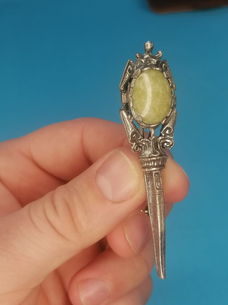 Vintage MIRACLE Celtic Scottish Staff Light green, marbled white stone Brooch Pin.