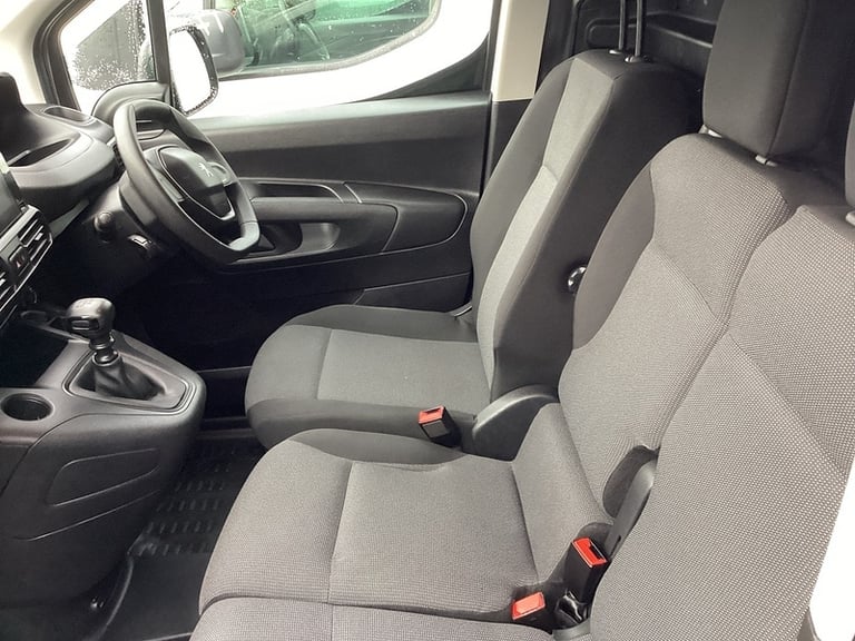 2023 Peugeot Partner BlueHDi 950 Professional Premium + LWB A/C Euro 6 LWB Panel Van Diesel Manual