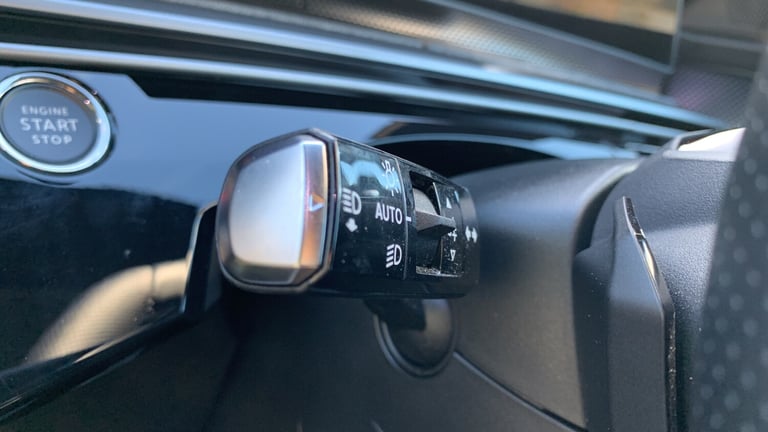 2024 Peugeot 3008 1.2 HYBRID GT SUV 5dr Petrol Hybrid e-DSC6 Euro 6 (s/s) (136 ps) SUV Hybrid Aut...