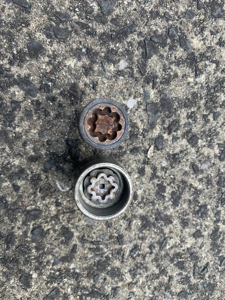 image for Audi wheel lock nut 