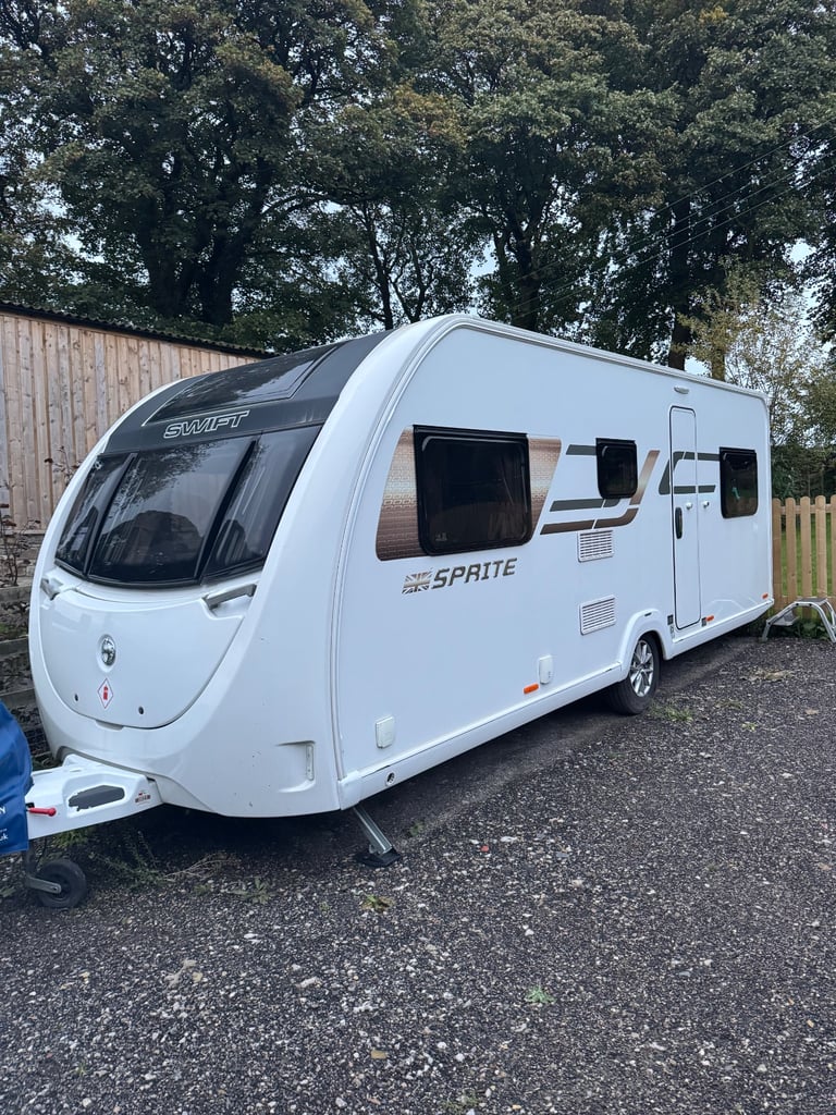 2022 Swift Major 6TD Touring Caravan and Awning