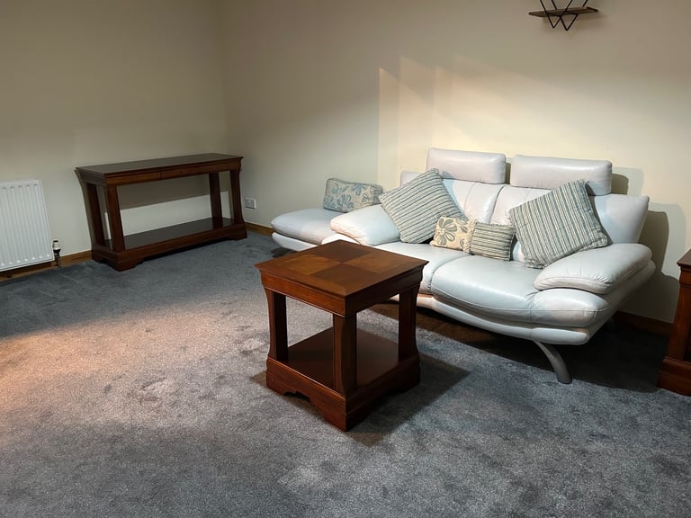 Furnished first floor flat in central Dunfermline 