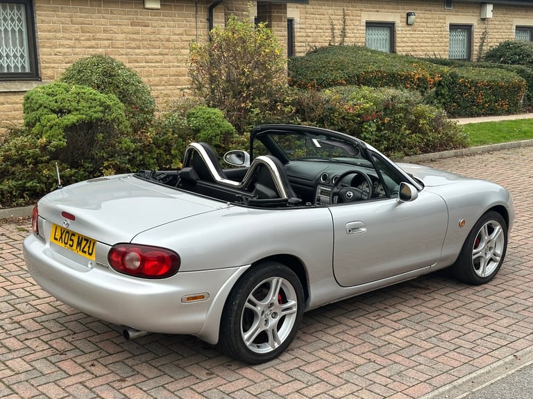 2005 Mazda MX5 1.8i Sport 6 Speed - With Hardtop! Low Mileage - Rust Free Example!