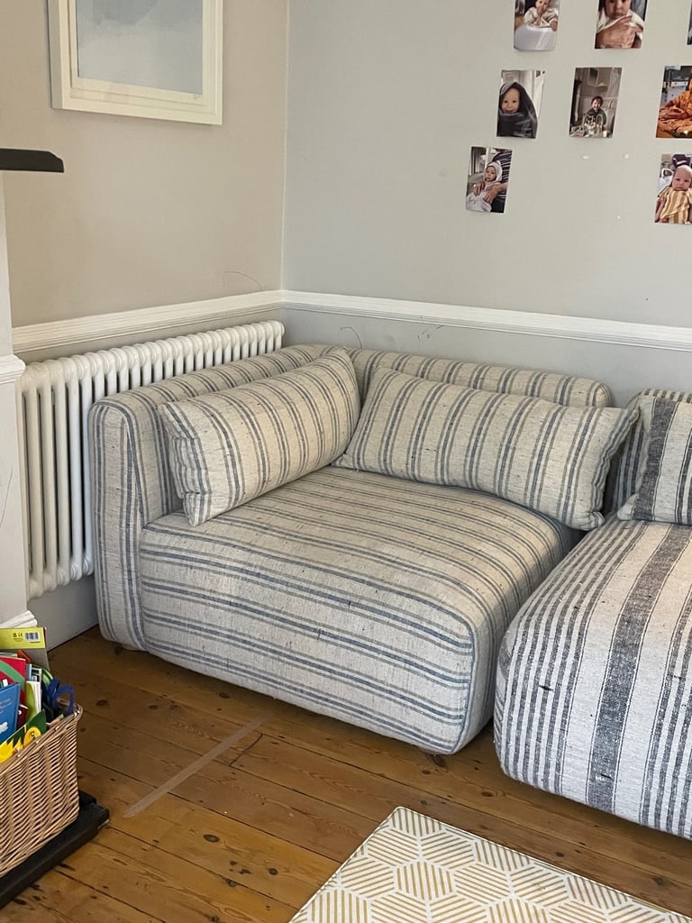 Modular corner anthropology sofa