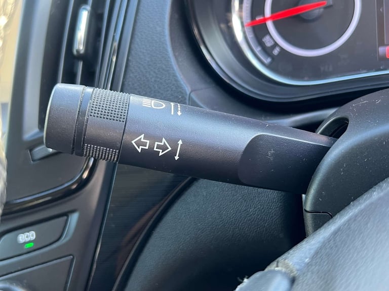 2014 Vauxhall Insignia 2.0 Insignia Tech Line CDTi ecoFLEX S/S 5dr Estate Diesel Manual