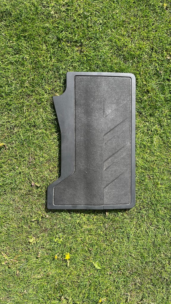 C5 Aircross 1.2 engine Cover 