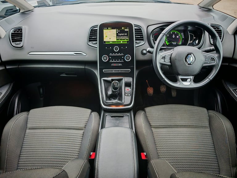 2019 Renault Scenic 1.3 TCE 140 Iconic 5dr Estate Petrol Manual