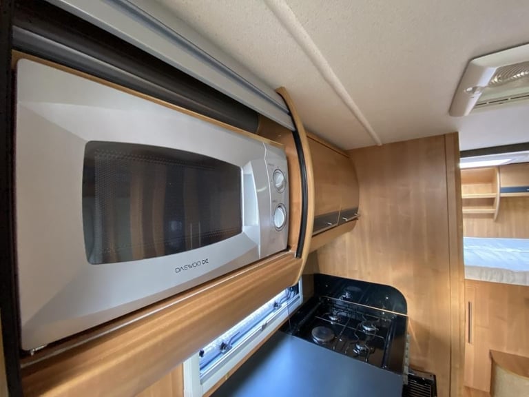 2011 AUTO-TRAIL FRONTIER MOHAWK LUXURY MOTORHOME