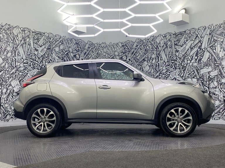 2017 Nissan Juke 1.2 DIG-T Tekna SUV 5dr Petrol Manual Euro 6 (s/s) (115 ps) HATCHBACK Petrol Manual