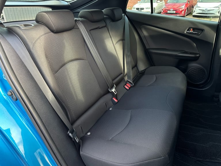 2019 TOYOTA PRIUS 1.8L Petrol Hybrid Electric Euro 6 Automatic 5 Seater 5 Doors