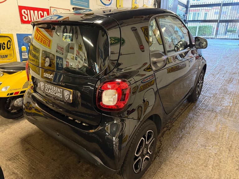 2018 smart fortwo 1.0 Prime Premium 2dr Auto COUPE PETROL Automatic