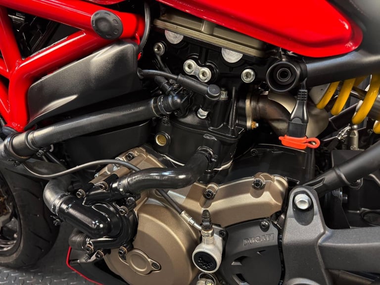 2016 Ducati Monster 1200 1200