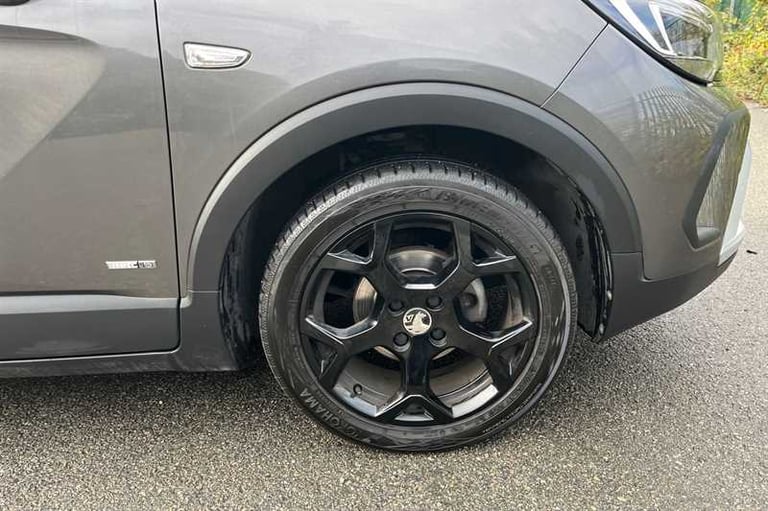 2021 Vauxhall Crossland 1.2i (83 PS) Griffin 5 Door Petrol SUV *** 1 Private Owner from New ***  ...