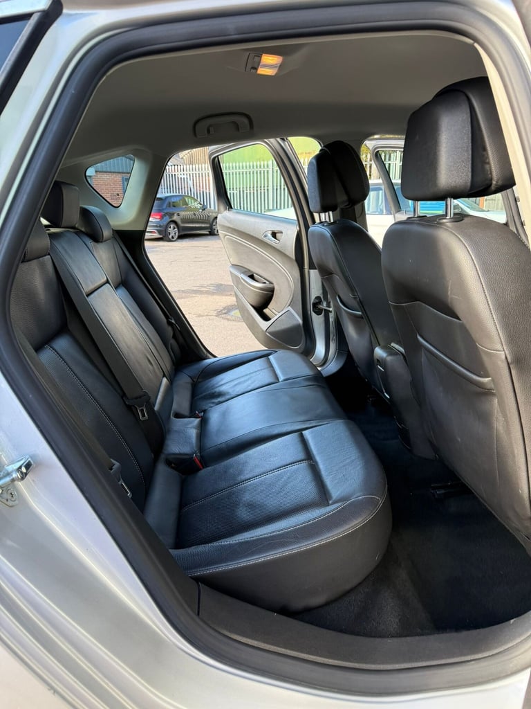 2011 Vauxhall Astra 2.0 CDTi 16V Elite 5dr Auto HATCHBACK Diesel Automatic