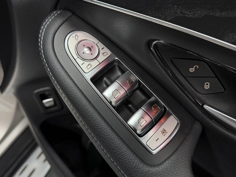 2020 Mercedes-Benz GLC 2.0 GLC300d AMG Line (Premium) Coupe 5dr Diesel G-Tronic+ 4MATIC Euro 6 (s...