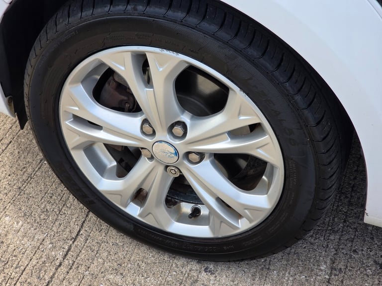 2011 Ford S-Max 2.0 TDCi 140 Titanium 5dr MPV Diesel Manual