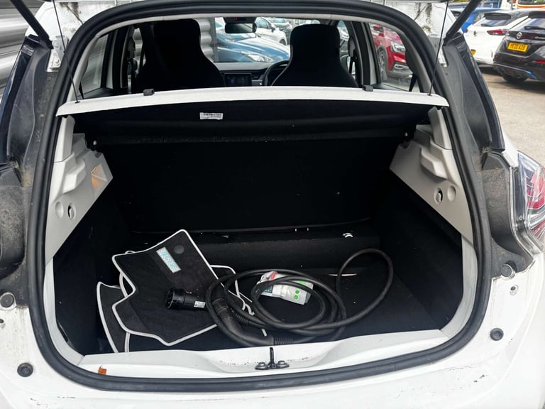 2020 Renault Zoe Zoe i Play ZE50 5dr Hatchback Electric Automatic