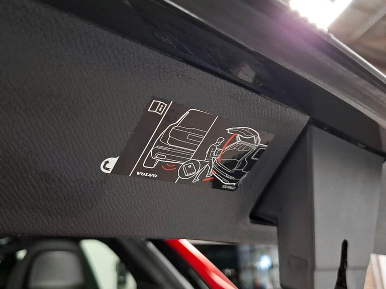 2020 Volvo XC90 R-Design T8 Twin Engine AWD ESTATE Petrol/Electric Hybrid Automatic