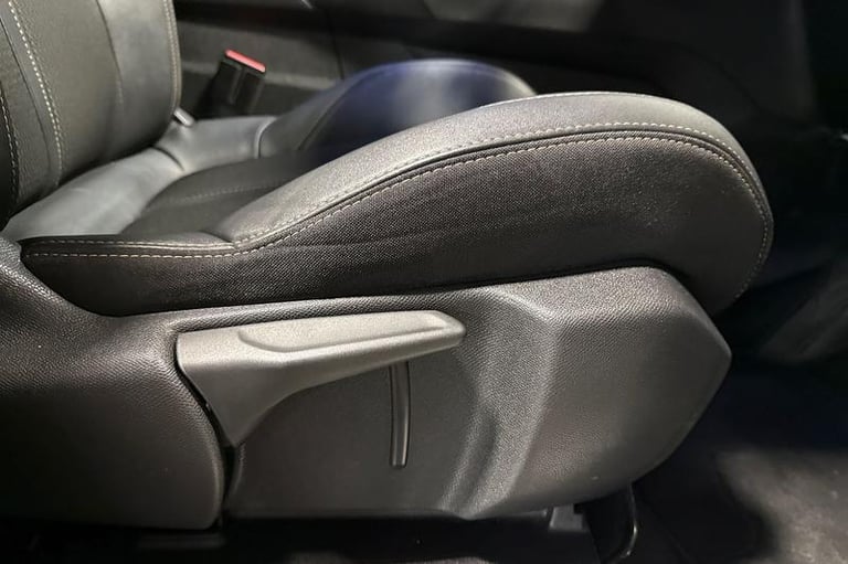 2023 Peugeot 5008 1.2 PureTech GT 5dr EAT8 HATCHBACK PETROL Automatic