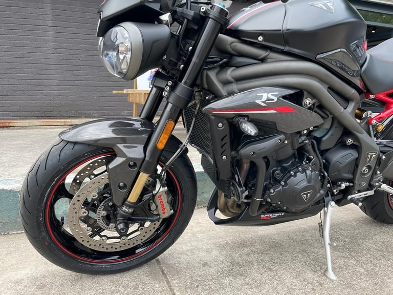Triumph Speed Triple 1050 RS 2018 in Black