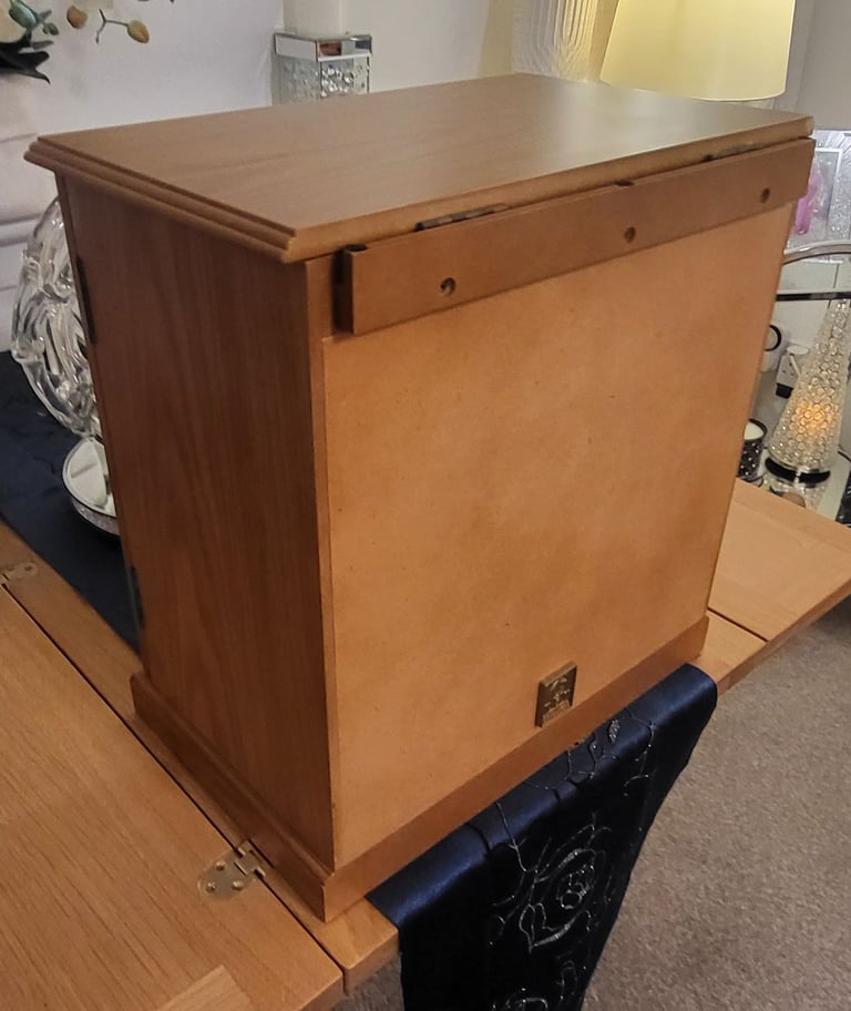 Thomas Pacconi Jewellery Cabinet Box Case Display As new £45