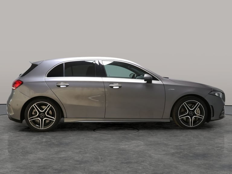 2019 Mercedes-Benz A-Class 2.0 A35 AMG (Premium Plus) Hatchback 5dr Petrol SpdS DCT 4MATIC Euro 6...