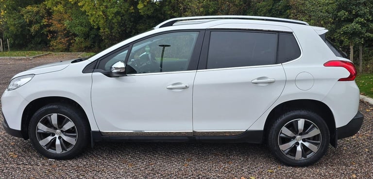2016 Peugeot 2008 1.6 BlueHDi Allure Euro 6 (s/s) 5dr HATCHBACK Diesel Manual