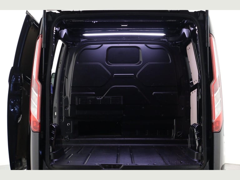 2023 Ford Transit Custom 2.0 EcoBlue 130ps Low Roof Limited Van PANEL VAN DIESEL Manual