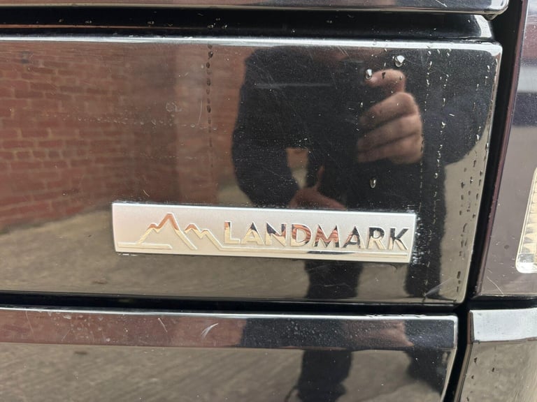 2016 Land Rover Discovery 4 3.0 SD V6 Landmark Auto 4WD Euro 6 (s/s) 5dr ESTATE Diesel Automatic