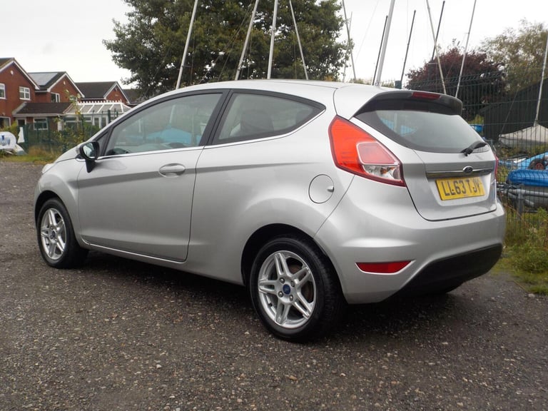 2013 Ford Fiesta 1.25 82 Zetec 3dr HATCHBACK PETROL Manual