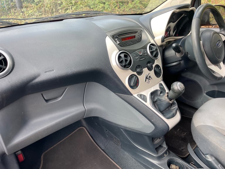 FORD KA 1.2 ZETEC 59 REG RED 3 DOOR MOT MARCH 20TH 2026 TAX £35 LOW INSURANCE 50+MPG